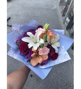Mis Kokulu Lilyum ve Gül