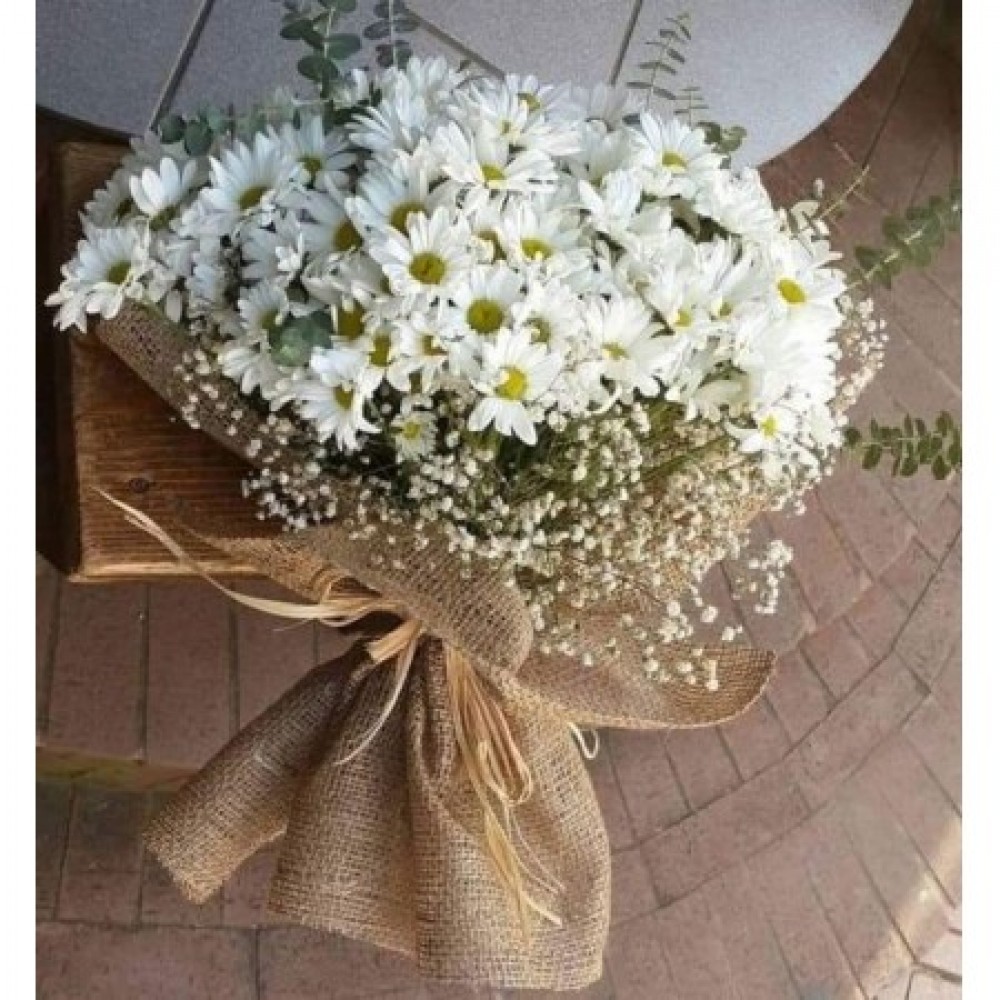 Hasırda Papatya Buketi
