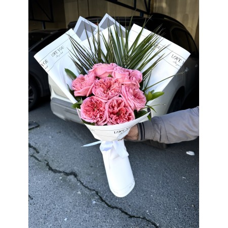 7 Adet Pink Xpression Ekvator Gülü